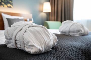 Фото номера Улучшенный номер с кроватью размера «queen-size» Отель Scandic Espoo г. Эспоо 4
