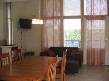 Фото номера Коттедж с 2 спальнями и сауной Дома для отпуска Espoo Sun Cottages г. Эспоо 6