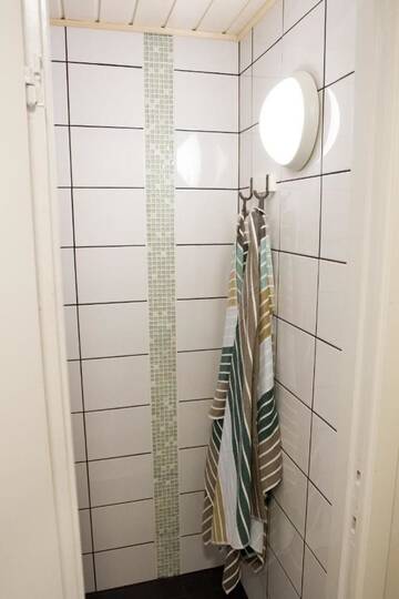 Фото номера Двухместный номер с 2 отдельными кроватями Отель Hotelli Lepolampi г. Эспоо 5