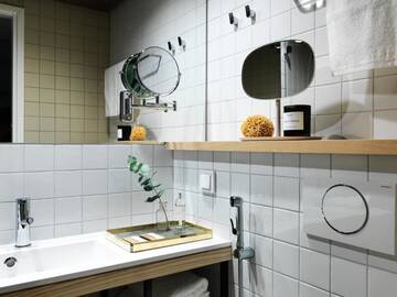 Фото номера Двухместный номер с 2 отдельными кроватями Отель Hotel Hanasaari г. Эспоо 4